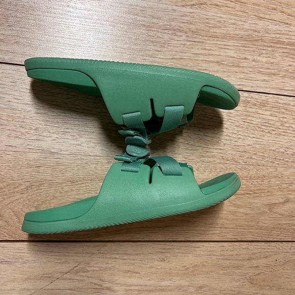 Chaco Chillos Slide Sandals - Picture 4 of 5